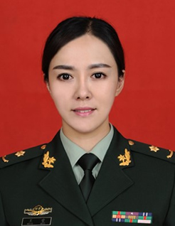 王雯